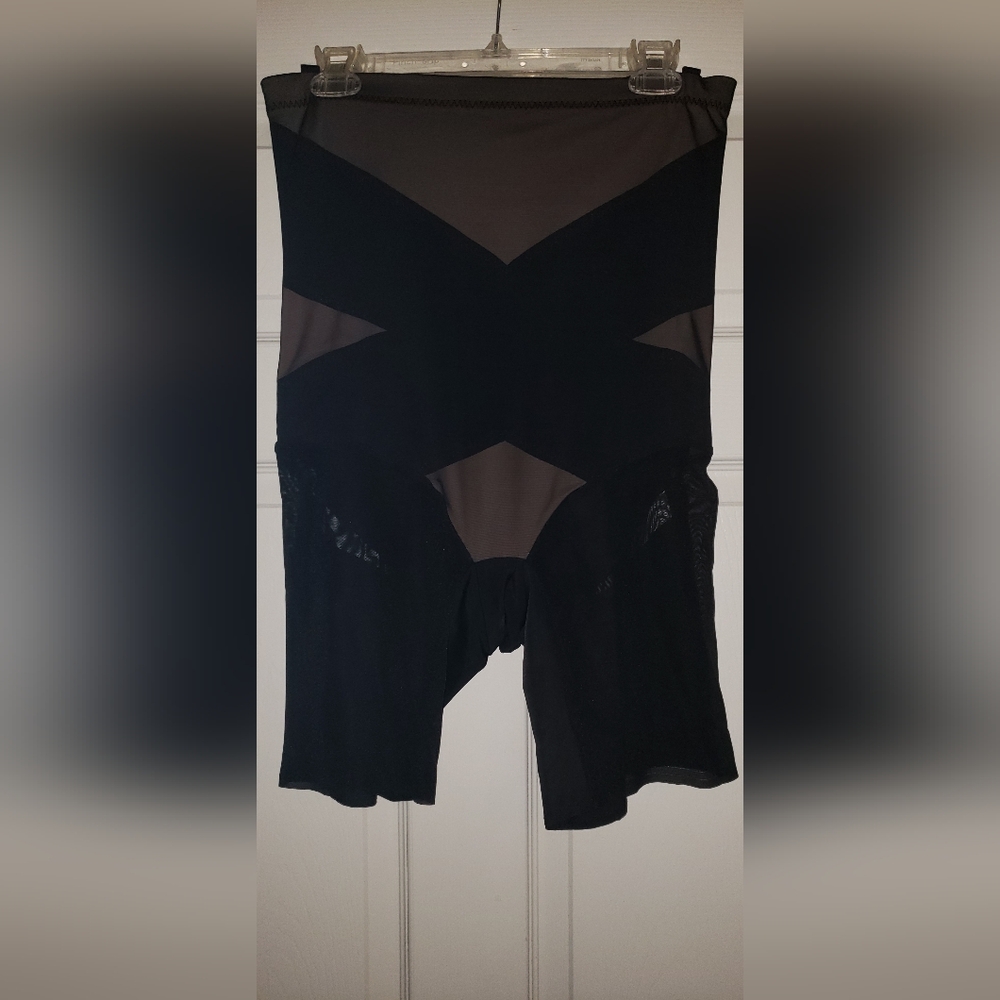 Honeylove Super Power Shorts 1X Black